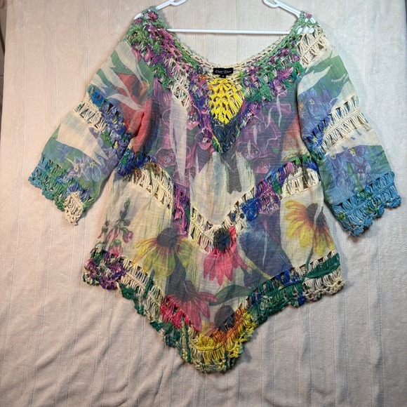 Dor Dor Couture Crochet Trim Tunic Top Floral Print Colorful Bohemian Boho - Picture 1 of 10